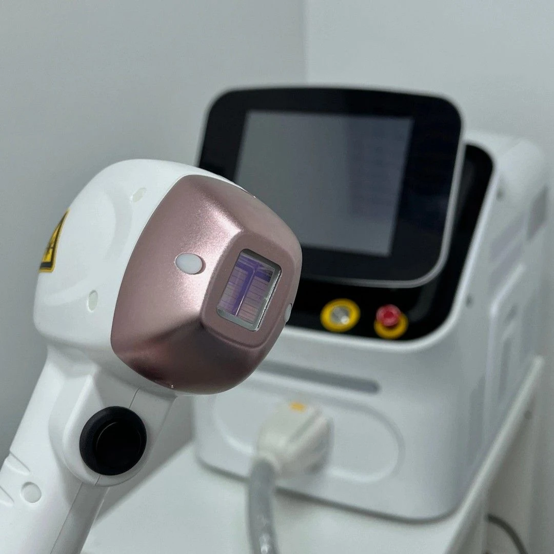 Laser session for the private area